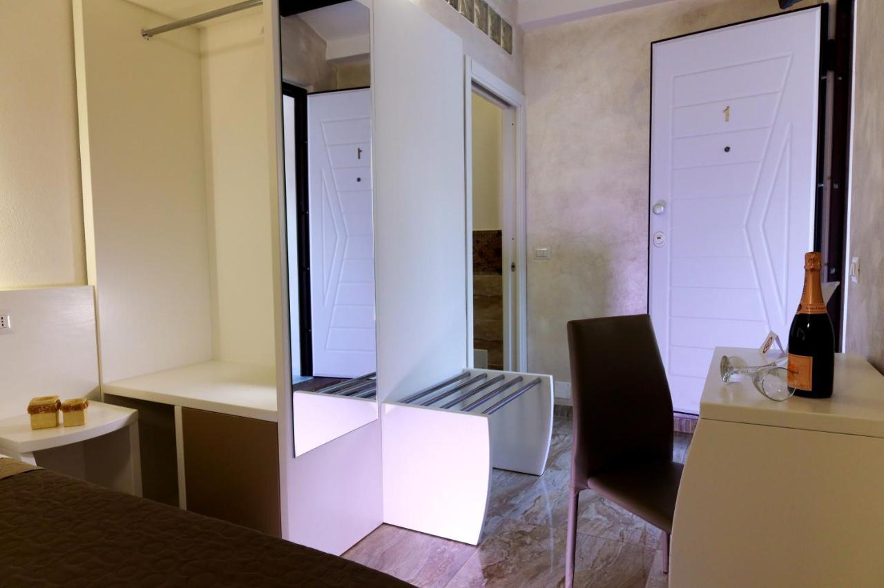 Afrodite Accomodation Тропея Экстерьер фото